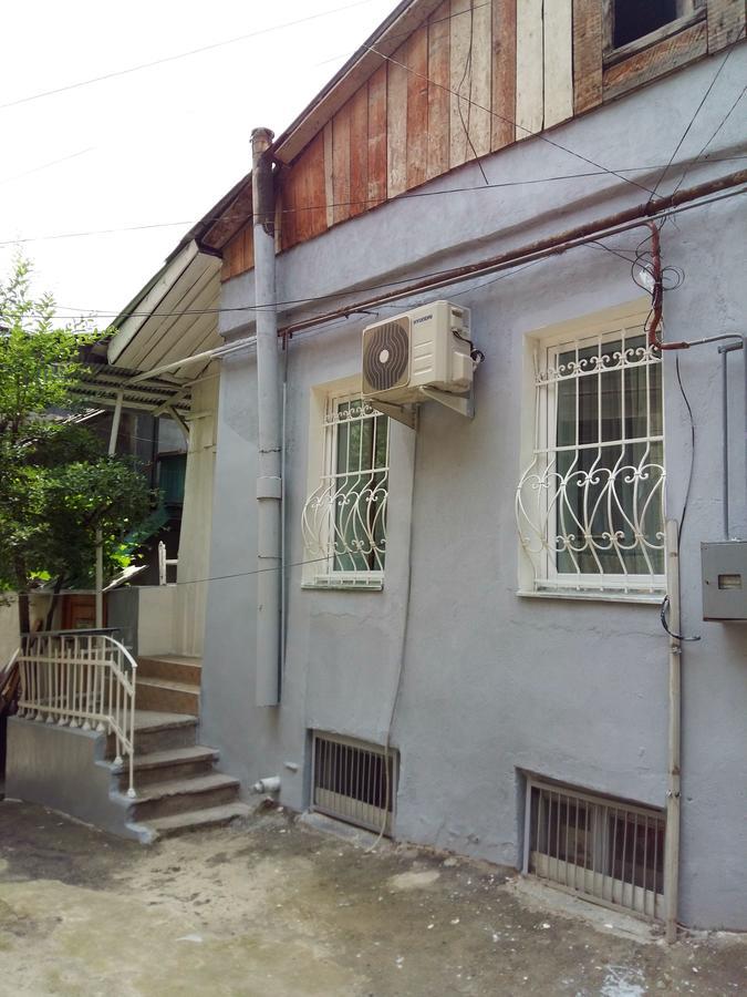 Gulo'S Home Tbilisi Luaran gambar