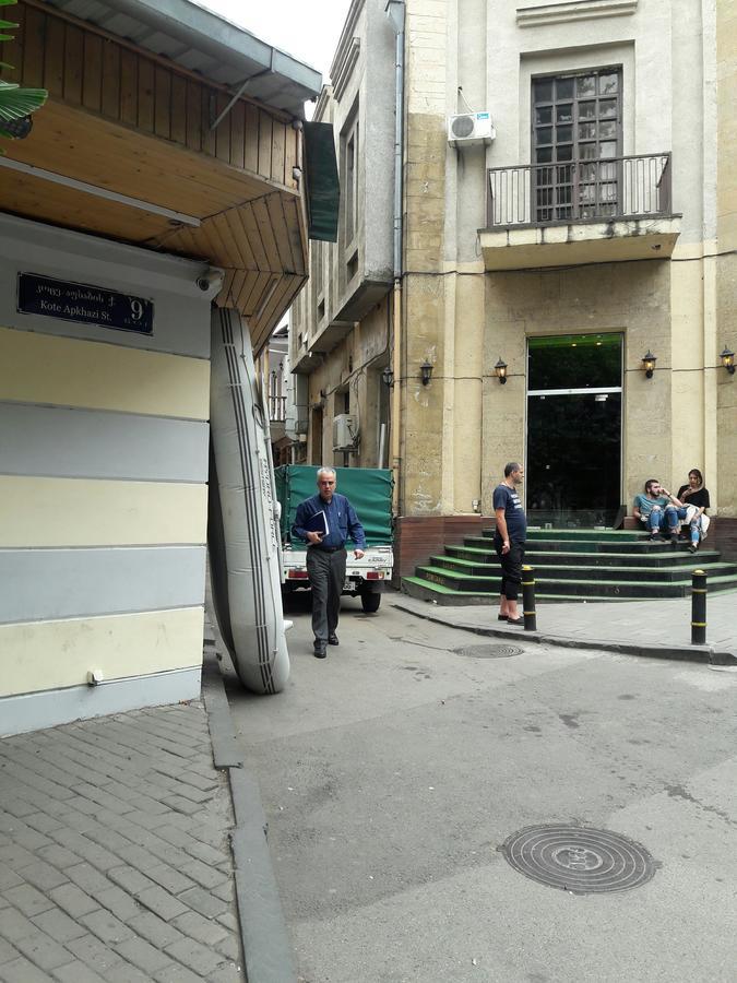 Gulo'S Home Tbilisi Luaran gambar